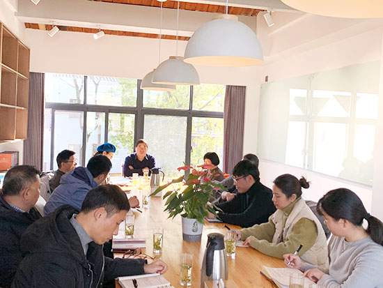 校辦企業(yè)黨支部開展主題黨日活動